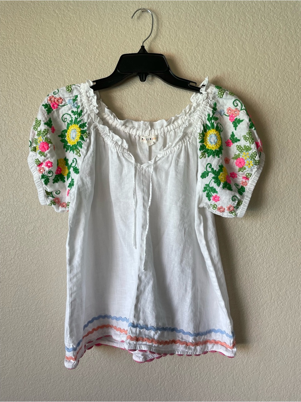 Roller Rabbit 100% Linen Embroidered Puff Sleeve Top Medium White Colorful